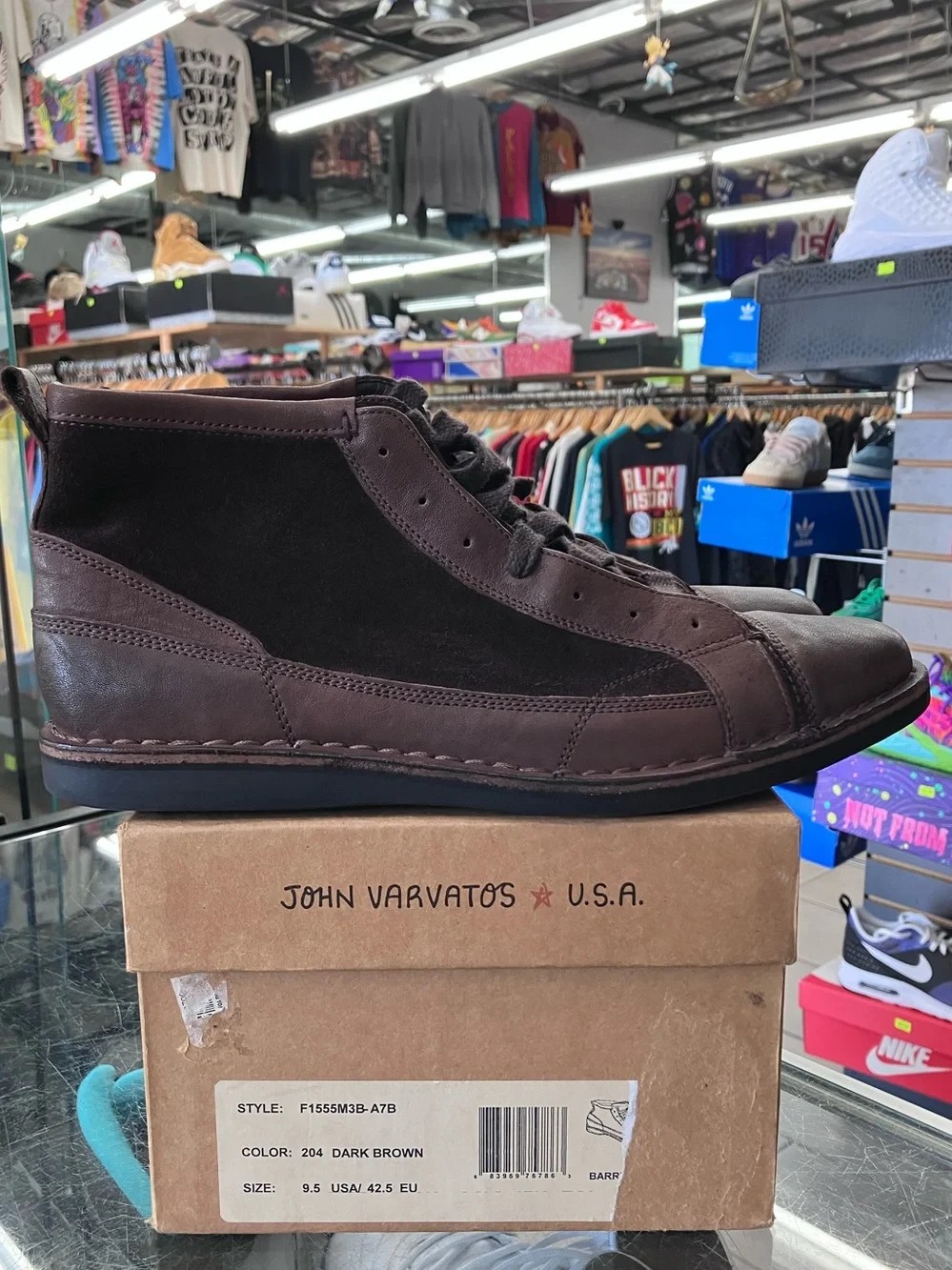 John Varvatos Chukka Lace Up Leather Suede Dark Brown Size 9.5